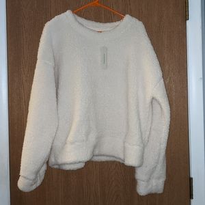 NWT Francesca's Sherpa Crewneck